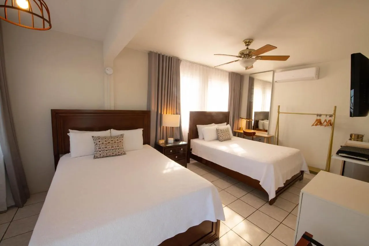 *** Hotel Lazy Parrot Inn Rincon Puerto Rico
