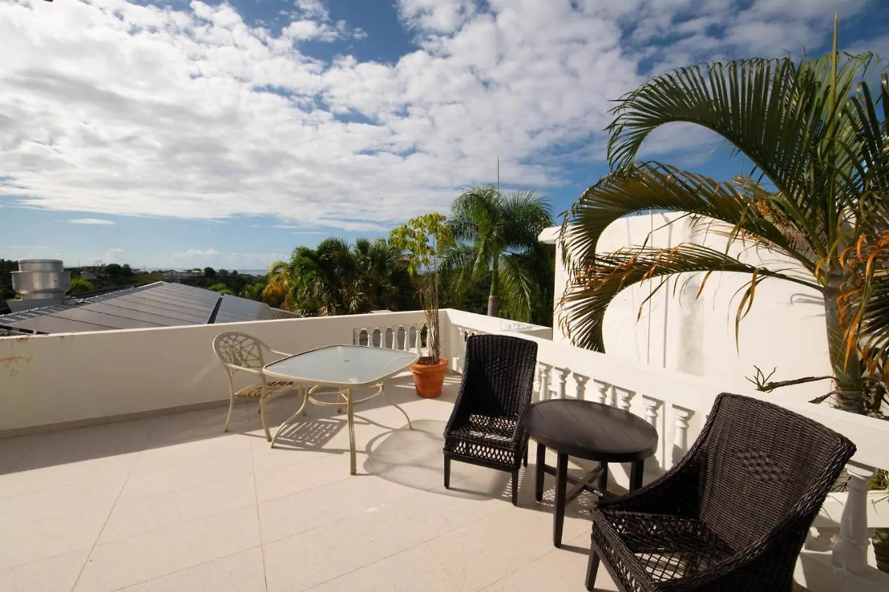 Lazy Parrot Inn Rincon