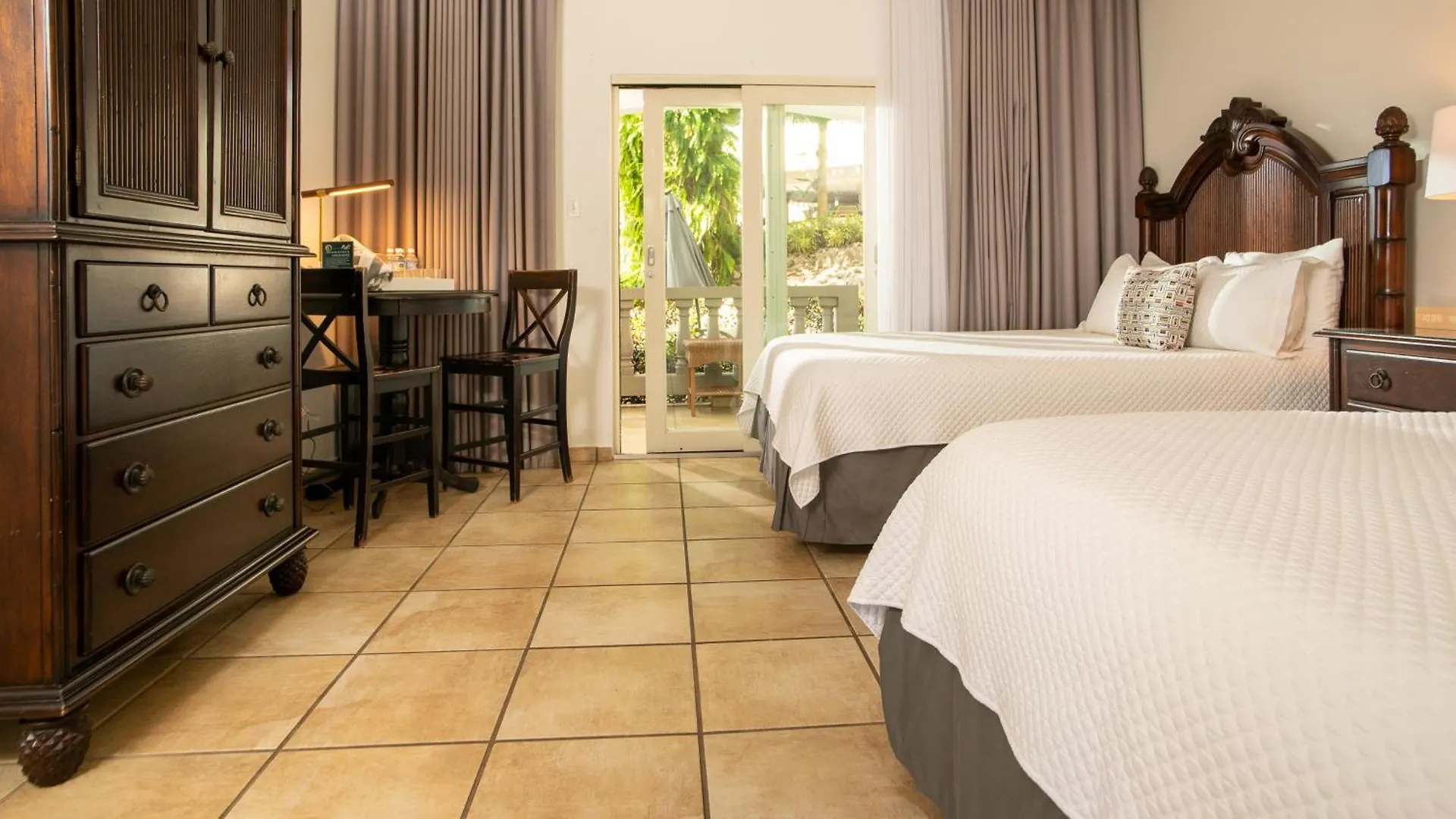 *** Hotel Lazy Parrot Inn Rincon Puerto Rico