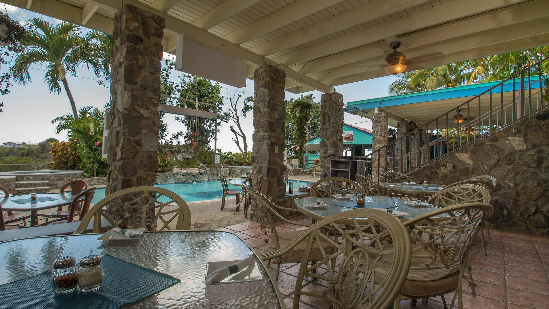 Lazy Parrot Inn Rincon Puerto Rico